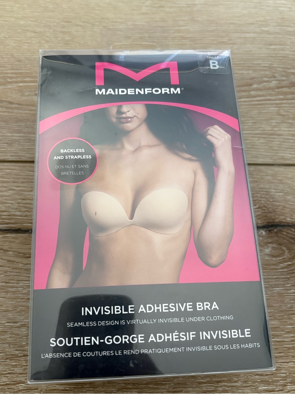 Maidenform Women's Invisible Adhesive Seamless Backless and Strapless Bra 
B Cup